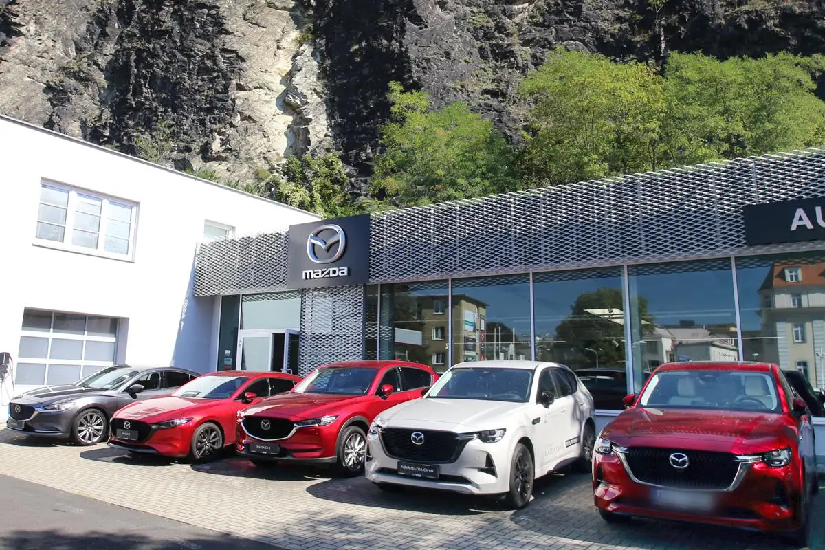 AUTO BEK | Mazda